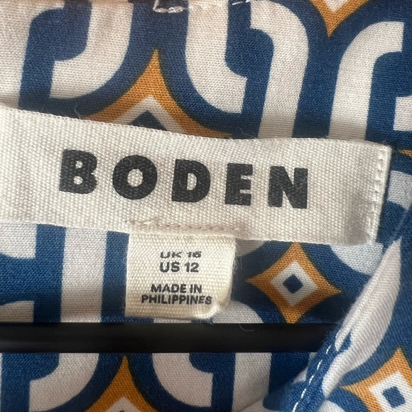 Boden Belted Co-ord Top geometric - Picture 8 of 10